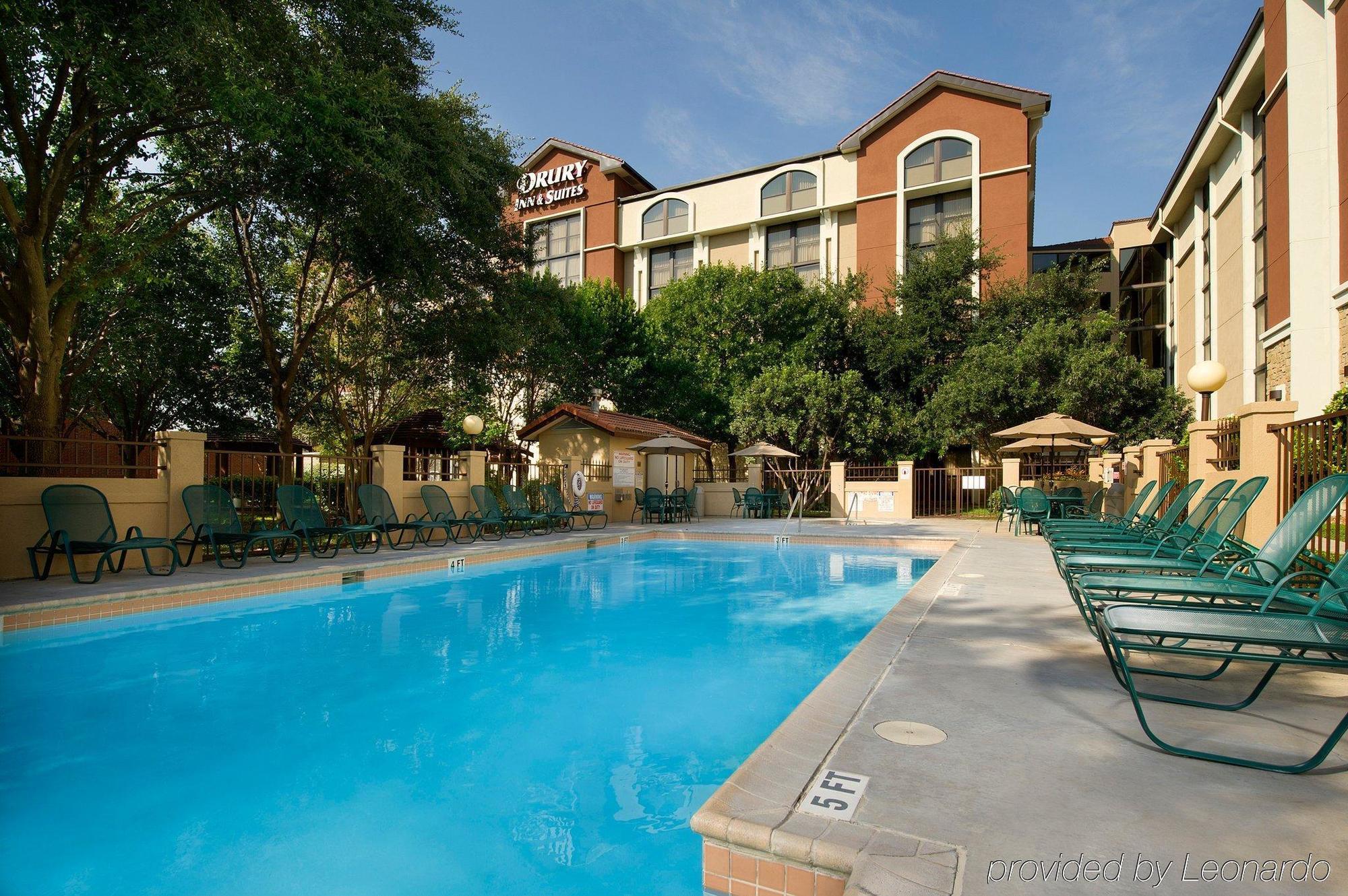Drury Plaza Hotel San Antonio Airport エクステリア 写真